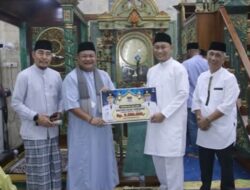 Wali Kota dan Jajaran Pemkot Lubuk Linggau Safari Ramadhan