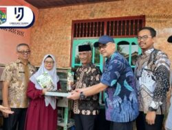 Pemkot Lubuk Linggau Serahkan Bantuan UMKM Dendeng Pucuk Ubi Wak Idak
