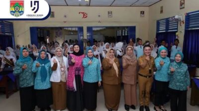 Penyuluhan Kesehatan Reproduksi Remaja di SMA N 2