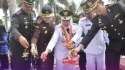 Bupati Musi Rawas Ziarah Taman Pahlawan 