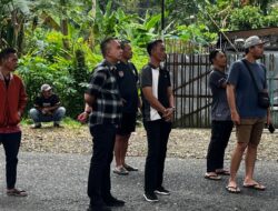 Gerak Cepat, DLH Lubuklinggau Selesaikan Pohon Tumbang Yang Sangkut Di kabel