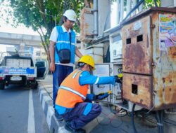 PLN Pastikan Listrik Andal di Masjid-Masjid Utama Palembang Jelang Salat Idul Fitri 1447 H