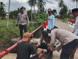 Demi Keselamatan Warga, Polres Bersama DPU-BM Musi Rawas Perbaiki Pembatas Jembatan di Desa Air Satan