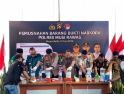 Stakeholders Musi Rawas kompak, hadiri pemusnahan 2 kg sabu, hasil tangkapan Tim Elang Musi